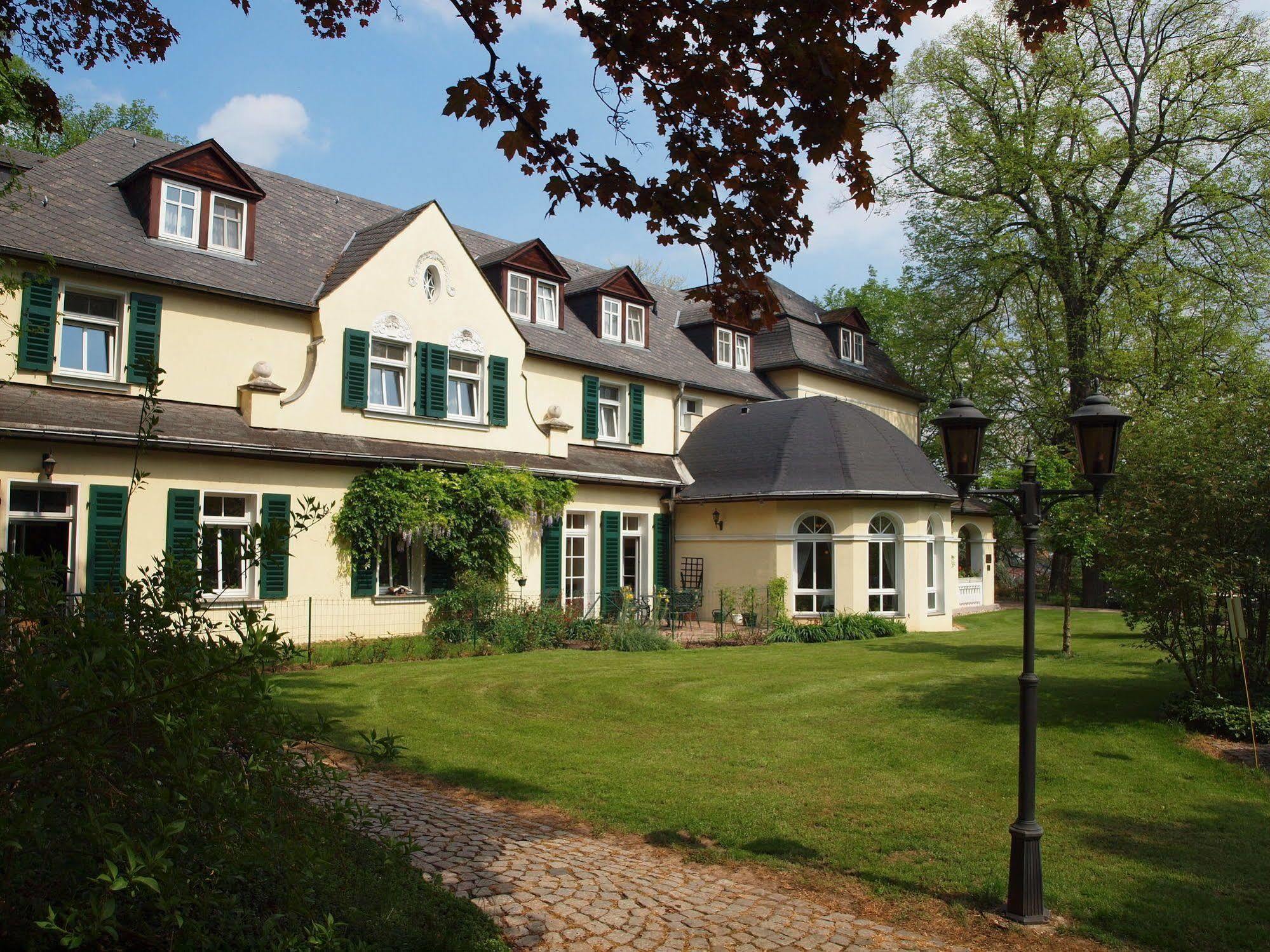 Hotel & Restaurant Bellevue Schmoelln Eksteriør bilde