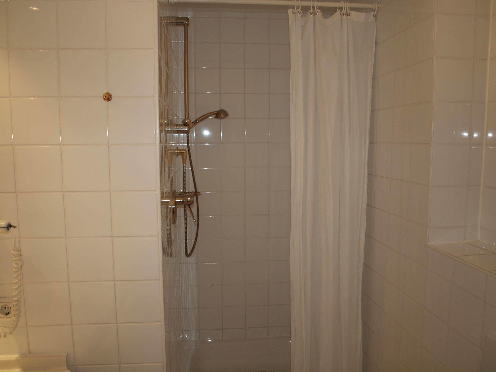 Hotel & Restaurant Bellevue Schmoelln Eksteriør bilde