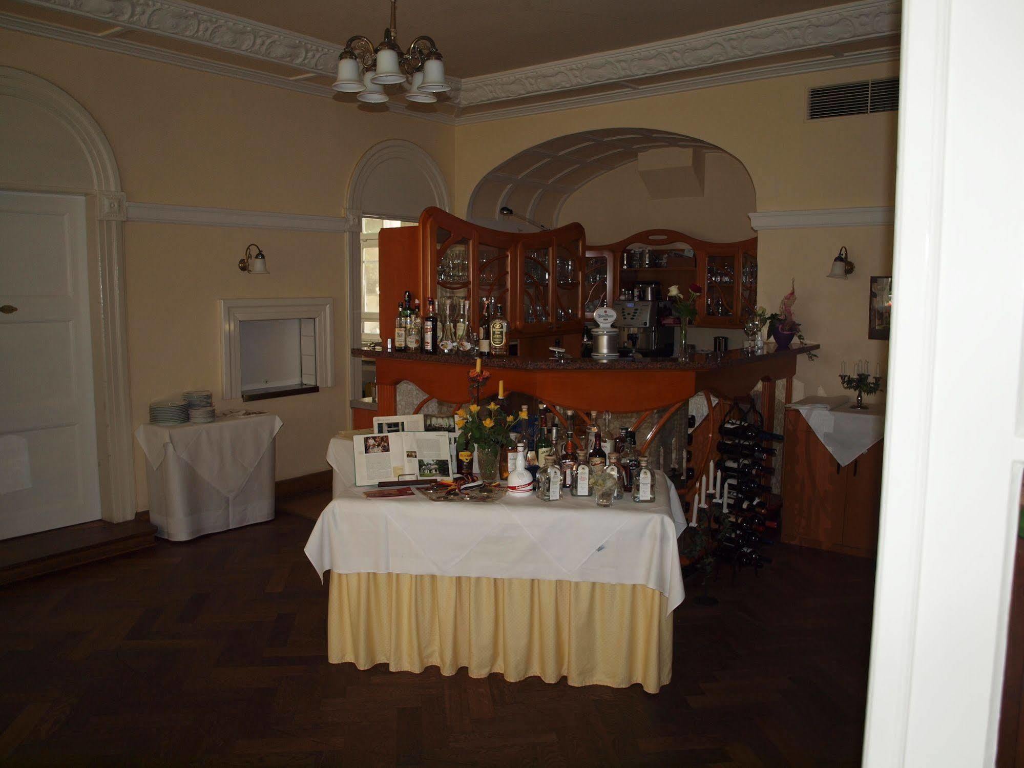 Hotel & Restaurant Bellevue Schmoelln Eksteriør bilde
