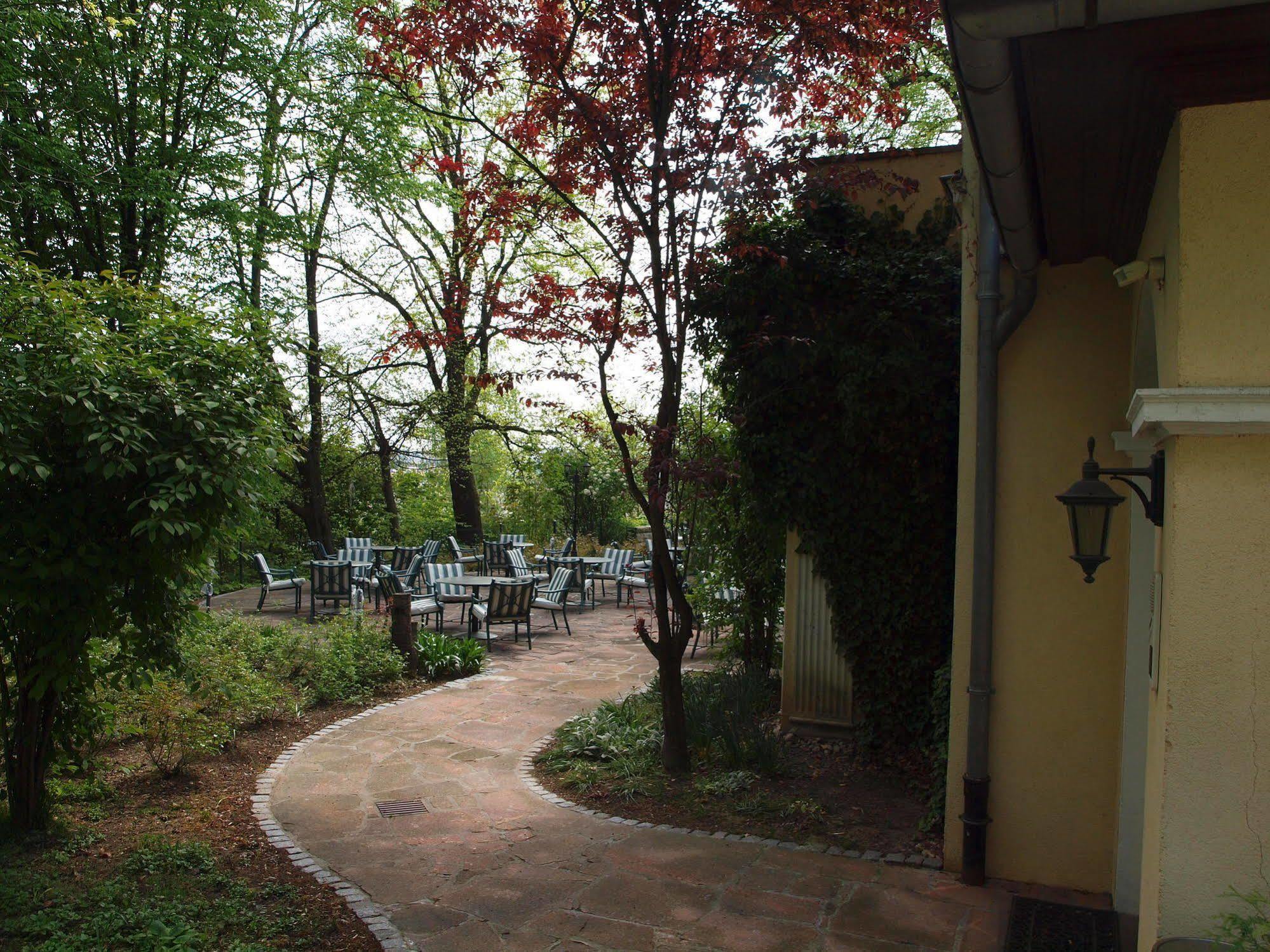 Hotel & Restaurant Bellevue Schmoelln Eksteriør bilde